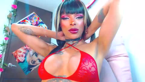 INSTA dannacampuzanno ONFNS dannacampuzano online show from 02.08.25