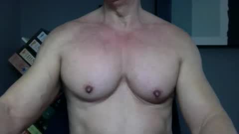 BGDKMUSCLEGUY - SELECTED BY CHATURBATE AS A TOP BROADCASTER FOR 2023 online show from 10.01.25