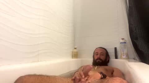 Snapshot of bgonzo_1118 chatting on 01.22.25 bgonzo_1118 online show from 01.22.25