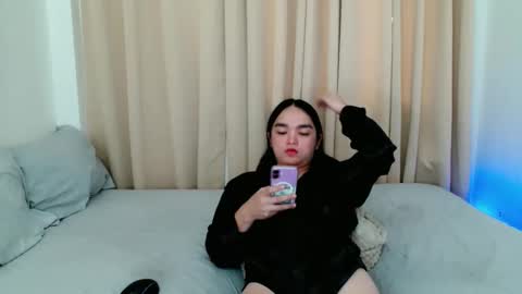 Snapshot of bhabytrans69 chatting on 05.15.26 BHABY 3 online show from 05.15.26