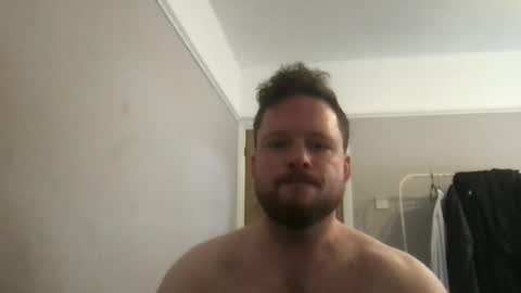 Snapshot of bhm2022 chatting on 10.04.25 bhm2022 online show from 10.04.25