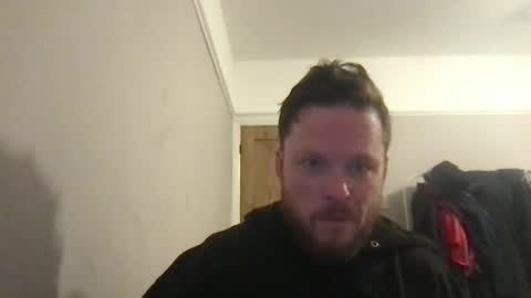 Snapshot of bhm2022 chatting on 10.12.25 bhm2022 online show from 10.12.25