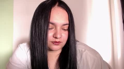 Snapshot of biabia_1 chatting on 11.10.25 BiaBia online show from 11.10.25