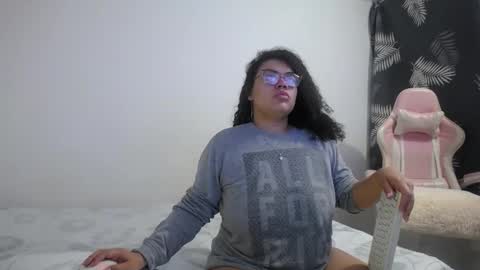 Bianca Tuesday to Sunday from 2am to 6am UTC-5 online show from 11.06.25