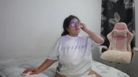 Bianca Tuesday to Sunday from 2am to 6am UTC-5 online show from 02.10.26