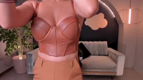 Bianca Pierce online show from 02.15.25