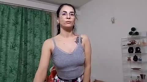 Snapshot of bibitina chatting on 12.01.24 innasugarwild online show from 12.01.24