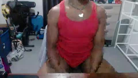BicepsandFrot online show from 03.11.26