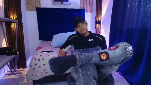 Snapshot of bick_jhonn chatting on 06.25.26 Bick Khonn online show from 06.25.26