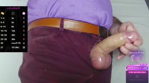 Snapshot of big_ballzdick chatting on 04.10.26 Big ballz online show from 04.10.26