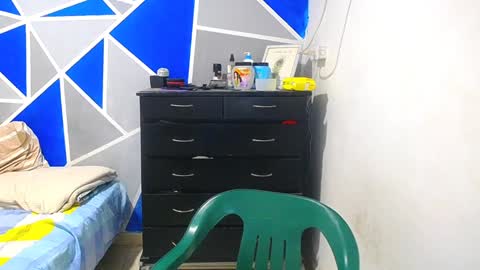 big_black11 online show from 02.04.25