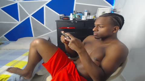 big_black11 online show from 02.21.25