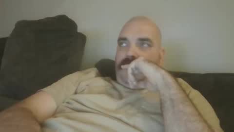 Snapshot of big_daddy_big_d chatting on 11.04.25 big_daddy_big_d online show from 11.04.25