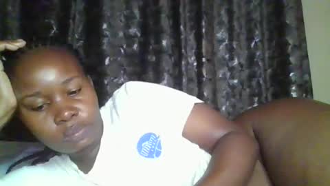 Snapshot of big_diva chatting on 05.27.26 big_diva online show from 05.27.26