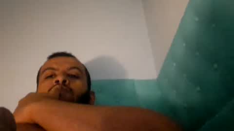 Snapshot of bigassboyfr chatting on 01.18.25 bigassboyfr online show from 01.18.25