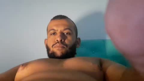 Snapshot of bigassboyfr chatting on 10.21.25 bigassboyfr online show from 10.21.25