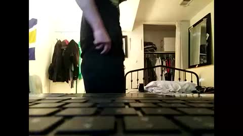 Snapshot of bigbagz2021 chatting on 11.04.25 BigBagz online show from 11.04.25