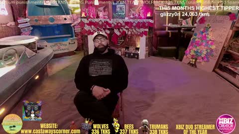 Snapshot of bigbananamilfshake chatting on 12.30.24 Mya and Angelo online show from 12.30.24