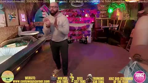 Snapshot of bigbananamilfshake chatting on 02.24.25 Mya and Angelo online show from 02.24.25