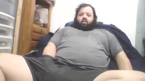 Snapshot of bigbear3287 chatting on 01.01.25 Liam online show from 01.01.25