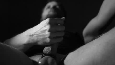 Snapshot of bigbeatmc chatting on 10.19.25 BigMC online show from 10.19.25