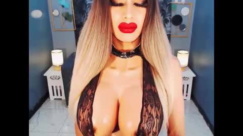 Loraine Cruz online show from 05.04.26