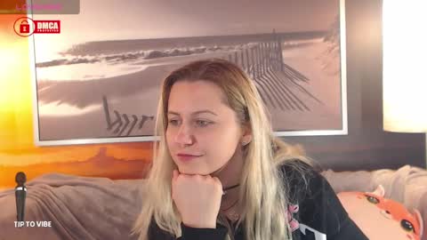 BigBoobsArri online show from 12.20.24