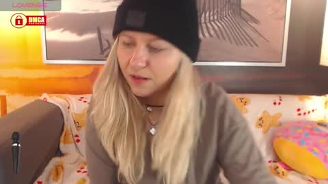 BigBoobsArri online show from 01.14.25