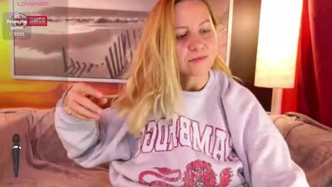 BigBoobsArri online show from 10.16.25