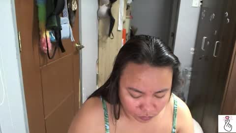 Snapshot of bigboobslyn chatting on 05.01.26 bigboobslyn online show from 05.01.26