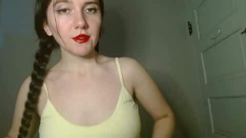 Isabella online show from 02.19.26