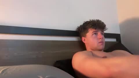 bigbootyburger1 online show from 04.15.26