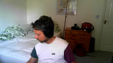 Big Brit online show from 06.25.26