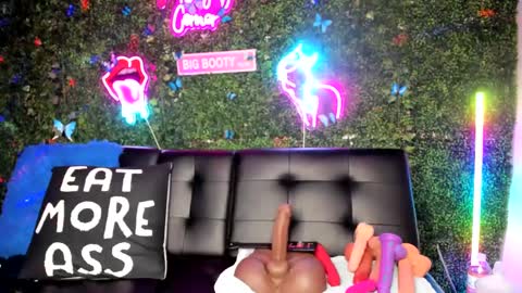 bigbuttsarena online show from 12.03.24