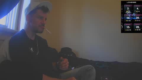 Jon - Im Straight online show from 11.11.25