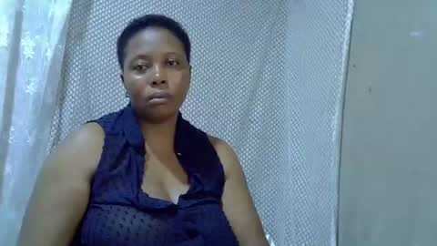Snapshot of bigclit_wethairypus chatting on 06.12.26 bigclit_wethairypus online show from 06.12.26