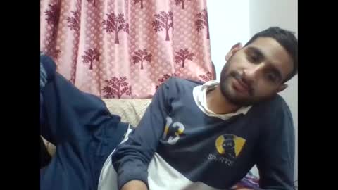 Snapshot of bigcockboy2580 chatting on 01.03.25 akash online show from 01.03.25