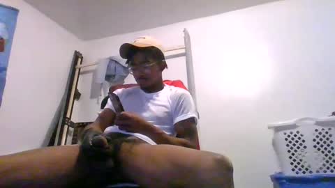 Snapshot of bigcockjohn36 chatting on 09.25.25 bigcockjohn36 online show from 09.25.25