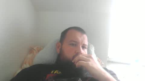 Snapshot of bigdamo95 chatting on 10.03.25 bigdamo95 online show from 10.03.25