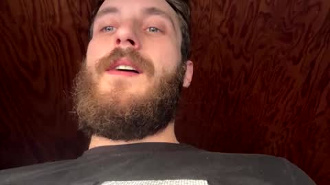 Snapshot of bigdick686268 chatting on 01.27.25 Pac Man Sex online show from 01.27.25