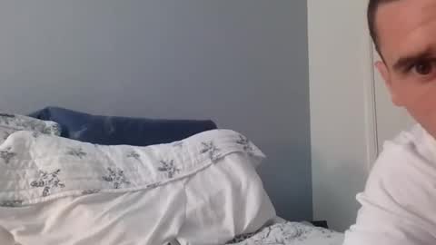 Snapshot of bigdickcumslikeariver chatting on 03.03.26 Can you make me cum online show from 03.03.26