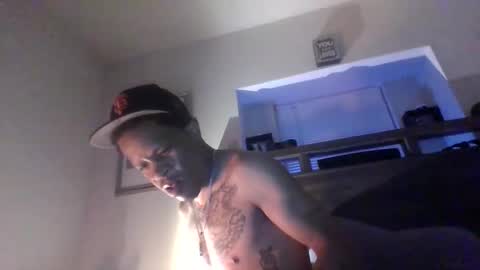 Snapshot of bigdickdaddy3200798456 chatting on 12.26.24 bigdickdaddy3200798456 online show from 12.26.24