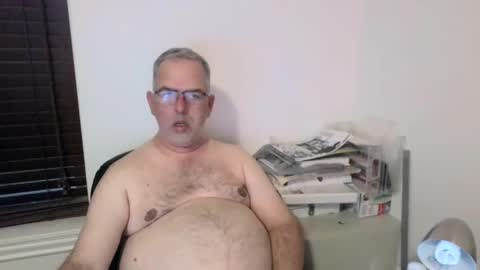 Snapshot of bigdylan17 chatting on 02.13.25 Dylan 56 Taleah 53 online show from 02.13.25