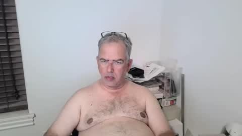 Snapshot of bigdylan17 chatting on 11.03.25 Dylan 56 Taleah 53 online show from 11.03.25