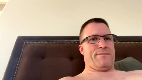 bigger22332233 online show from 01.24.25