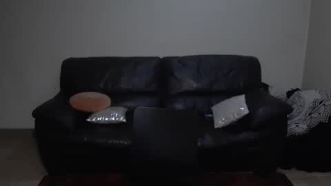 Snapshot of biggest_pussy chatting on 03.11.25 Lady Dancer2 online show from 03.11.25