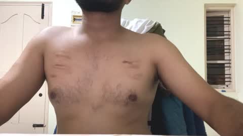 bighandsomesatisfy online show from 10.28.25