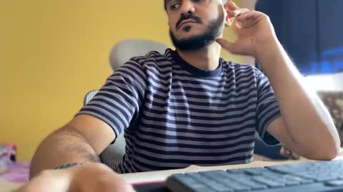 bighandsomesatisfy online show from 03.01.26