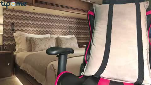 bighugedicker online show from 03.07.25