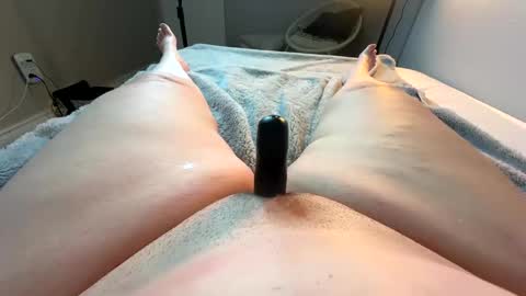 Snapshot of bigirl1979 chatting on 02.05.25 LIVE online show from 02.05.25